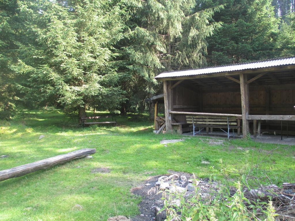 Schwarzenbacher Lungötz Zimmer foto