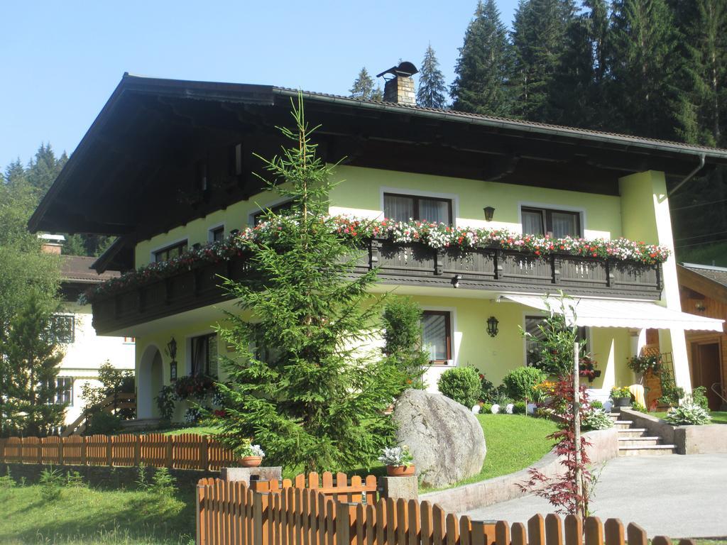 Schwarzenbacher Lungötz Zimmer foto