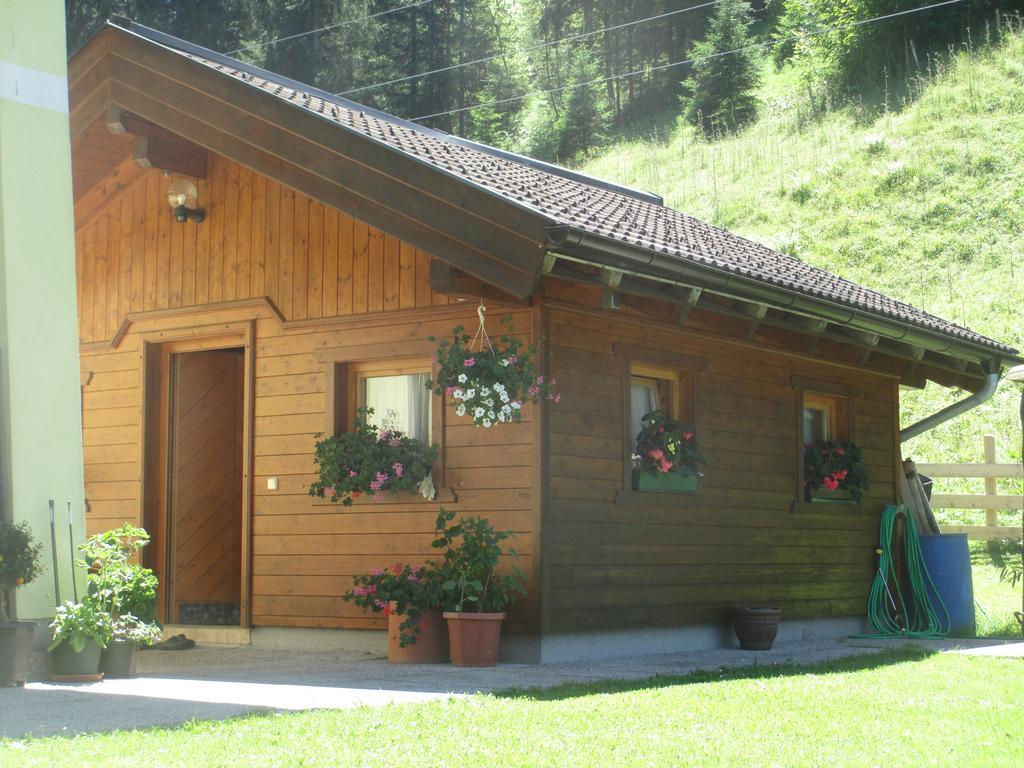 Schwarzenbacher Lungötz Zimmer foto