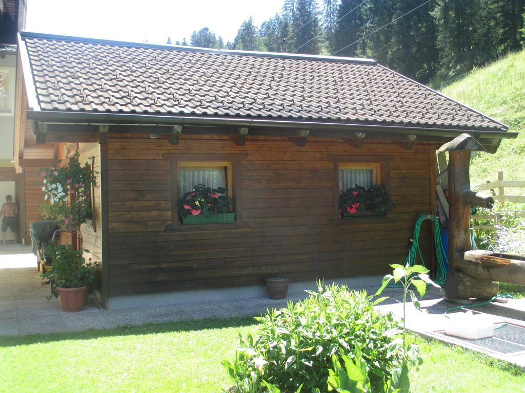 Schwarzenbacher Lungötz Zimmer foto